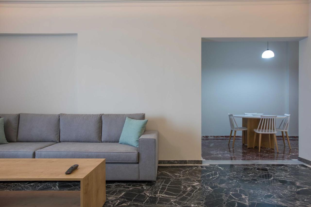 Central Spacious Apt Close To Port-Sites W/View 2 이라클리온 외부 사진