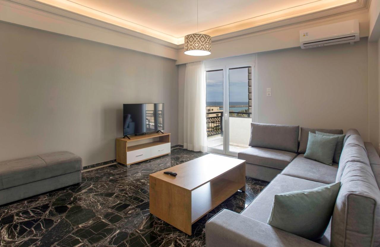 Central Spacious Apt Close To Port-Sites W/View 2 이라클리온 외부 사진