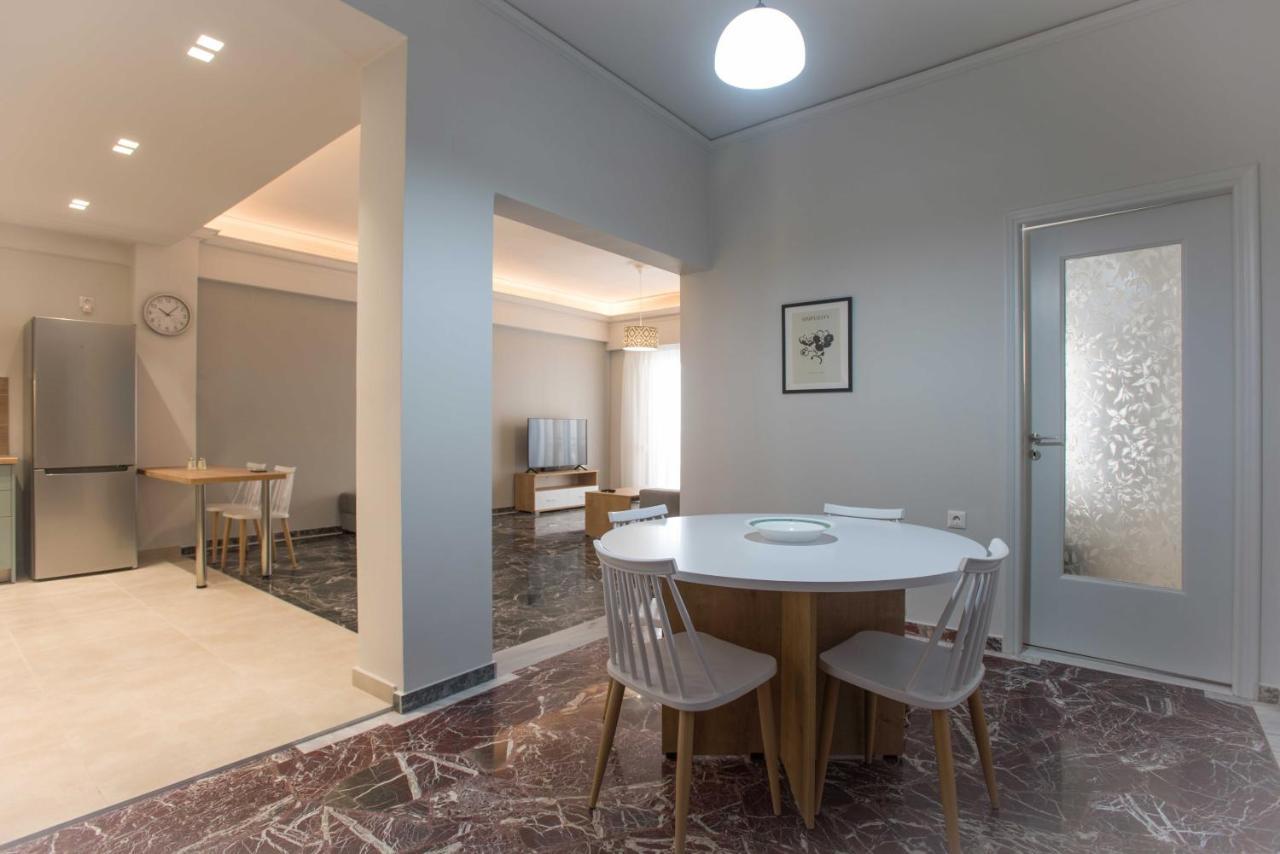 Central Spacious Apt Close To Port-Sites W/View 2 이라클리온 외부 사진